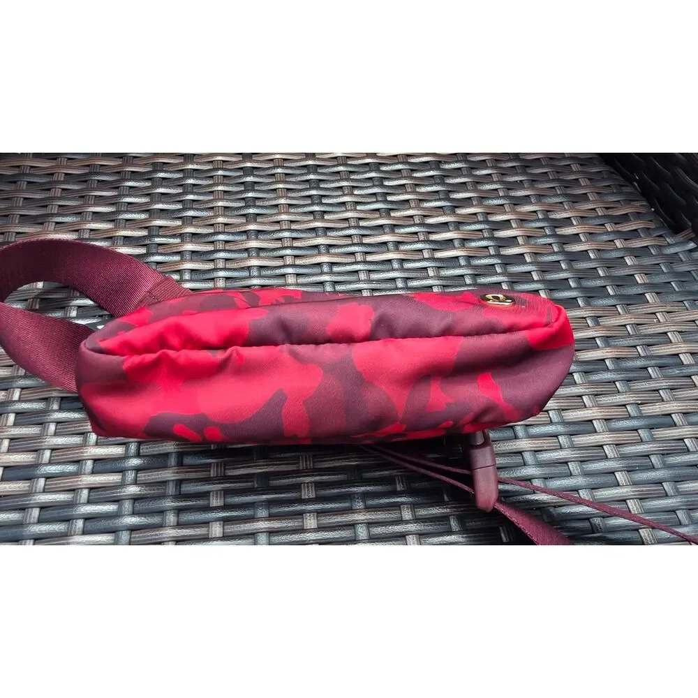 Lululemon New Year Everywhere Belt Bag 1L Rabbit Red